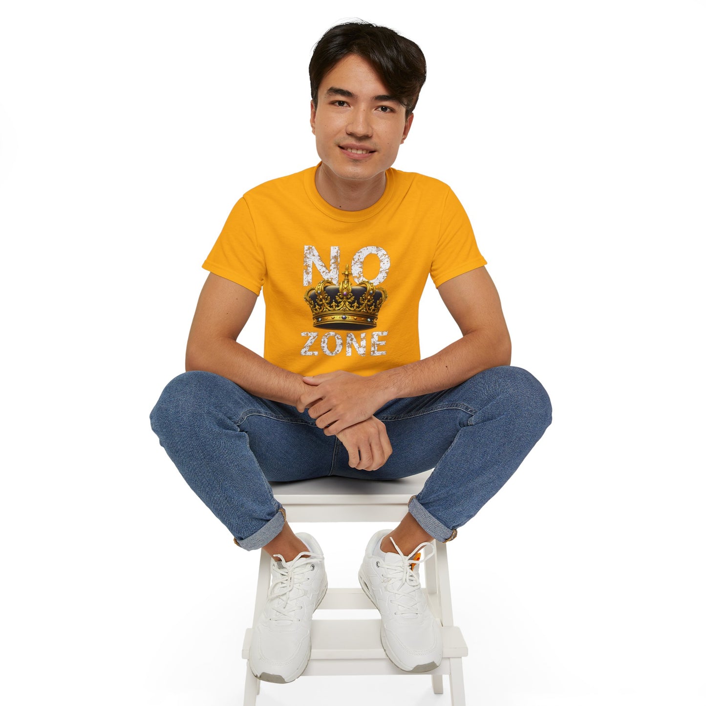 NO KINGS ZONE Graphic Tee | Streetwear T-Shirt with Royal Crown Design