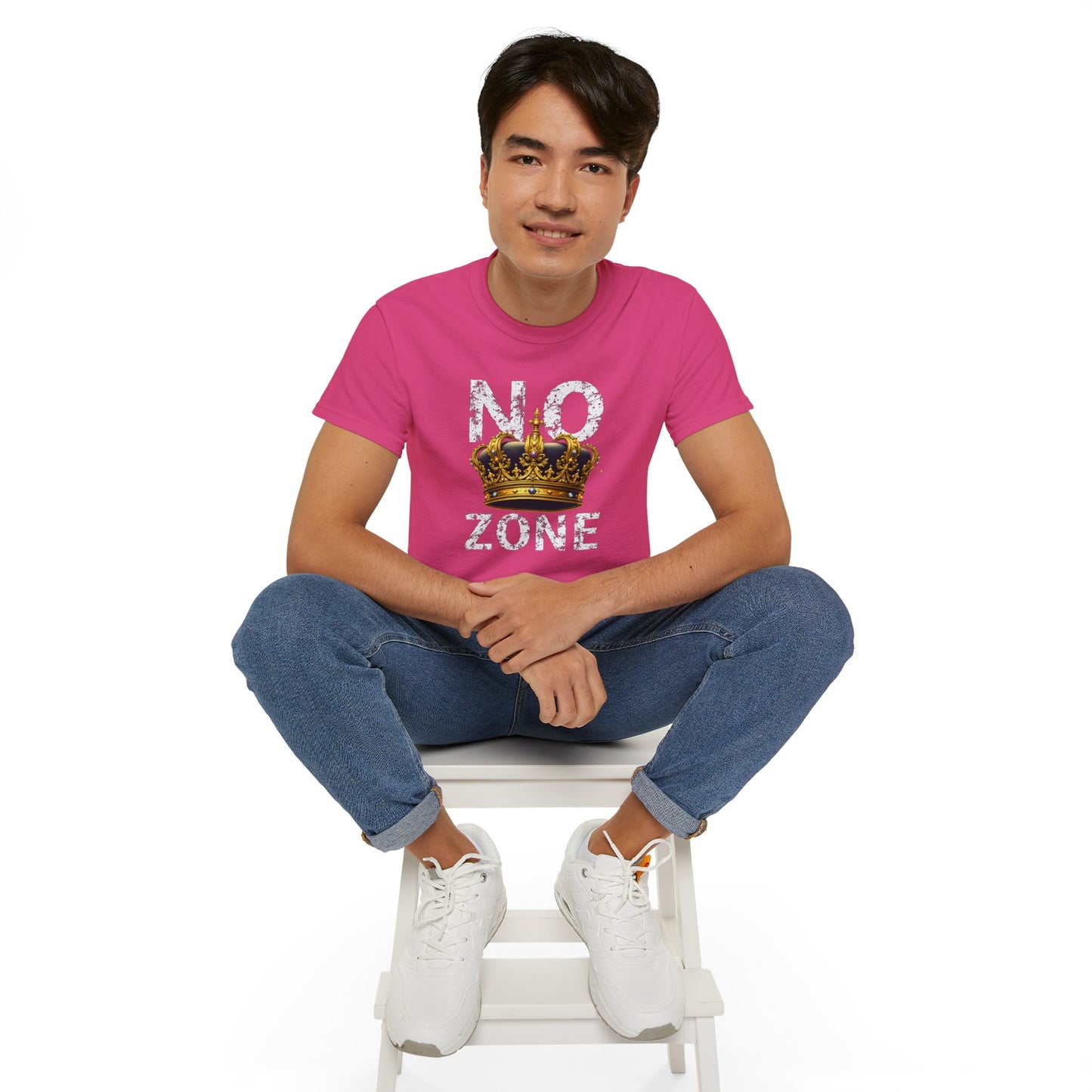 NO KINGS ZONE Graphic Tee | Streetwear T-Shirt with Royal Crown Design