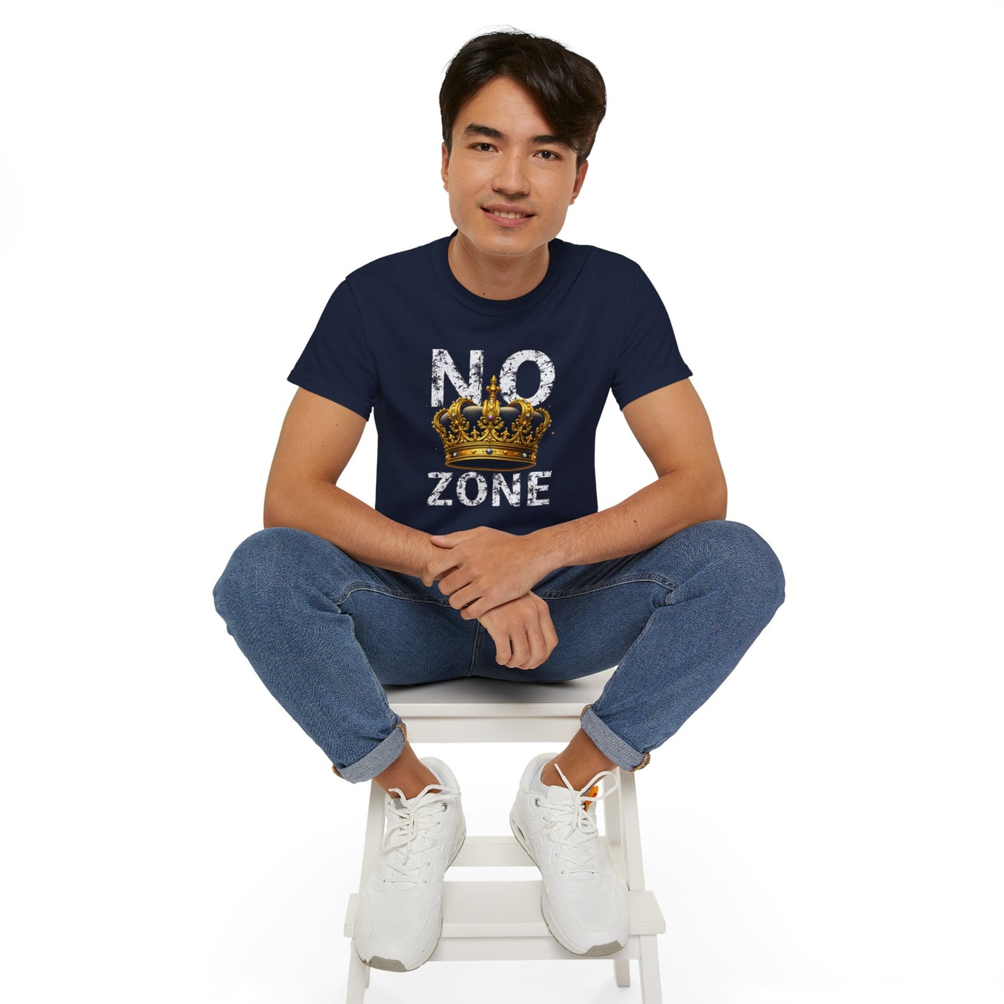 NO KINGS ZONE Graphic Tee | Streetwear T-Shirt with Royal Crown Design