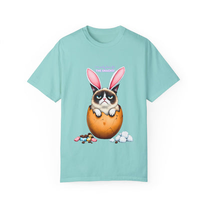 Comfort Colors 1717 Unisex Garment-Dyed T-shirt - “I’m Only Here for the Snacks” Funny Easter Bunny Cat Tee