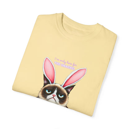 Comfort Colors 1717 Unisex Garment-Dyed T-shirt - “I’m Only Here for the Snacks” Funny Easter Bunny Cat Tee