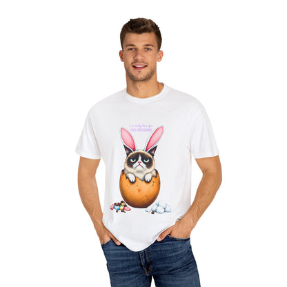 Comfort Colors 1717 Unisex Garment-Dyed T-shirt - “I’m Only Here for the Snacks” Funny Easter Bunny Cat Tee