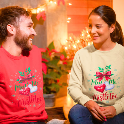 Sudadera unisex de cuello redondo Heavy Blend™ - Meet Me Under the Mistletoe - Vacaciones románticas